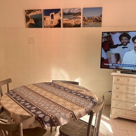 Casa Rosa Di Maria Gabriella San Vito A 30 Km Da Villasimius Eksteriør billede